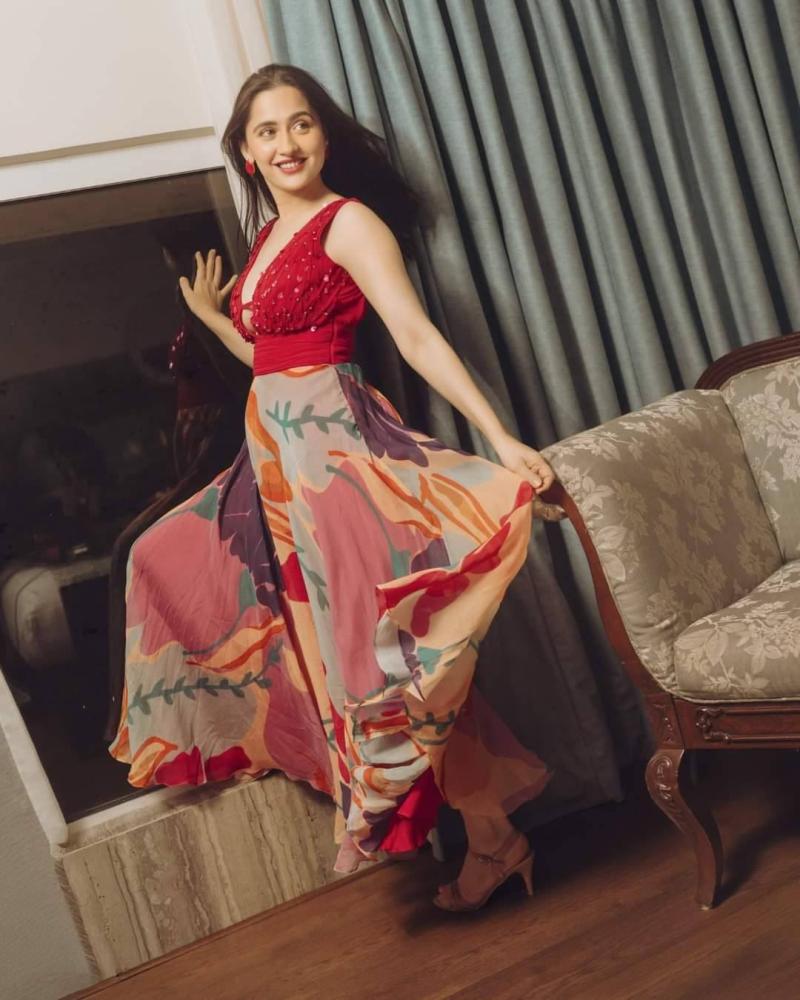 sanjeeda-shaikh-hot-photos